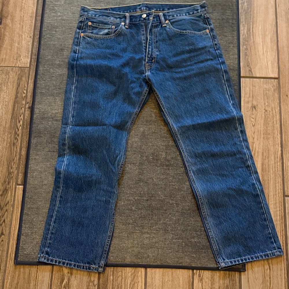 Levi's Classic Indigo Straight Jeans